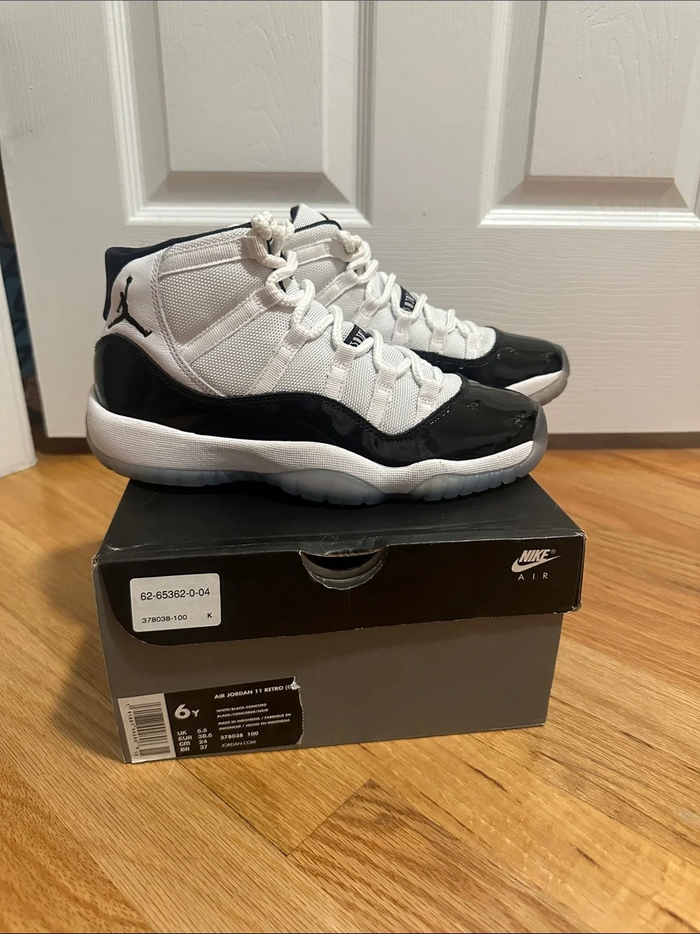 Jordan Kids Sneakers - White and Black